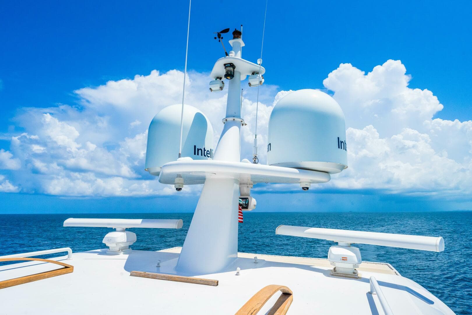 1996 Palmer Johnson Tri-Deck FB — photo 116