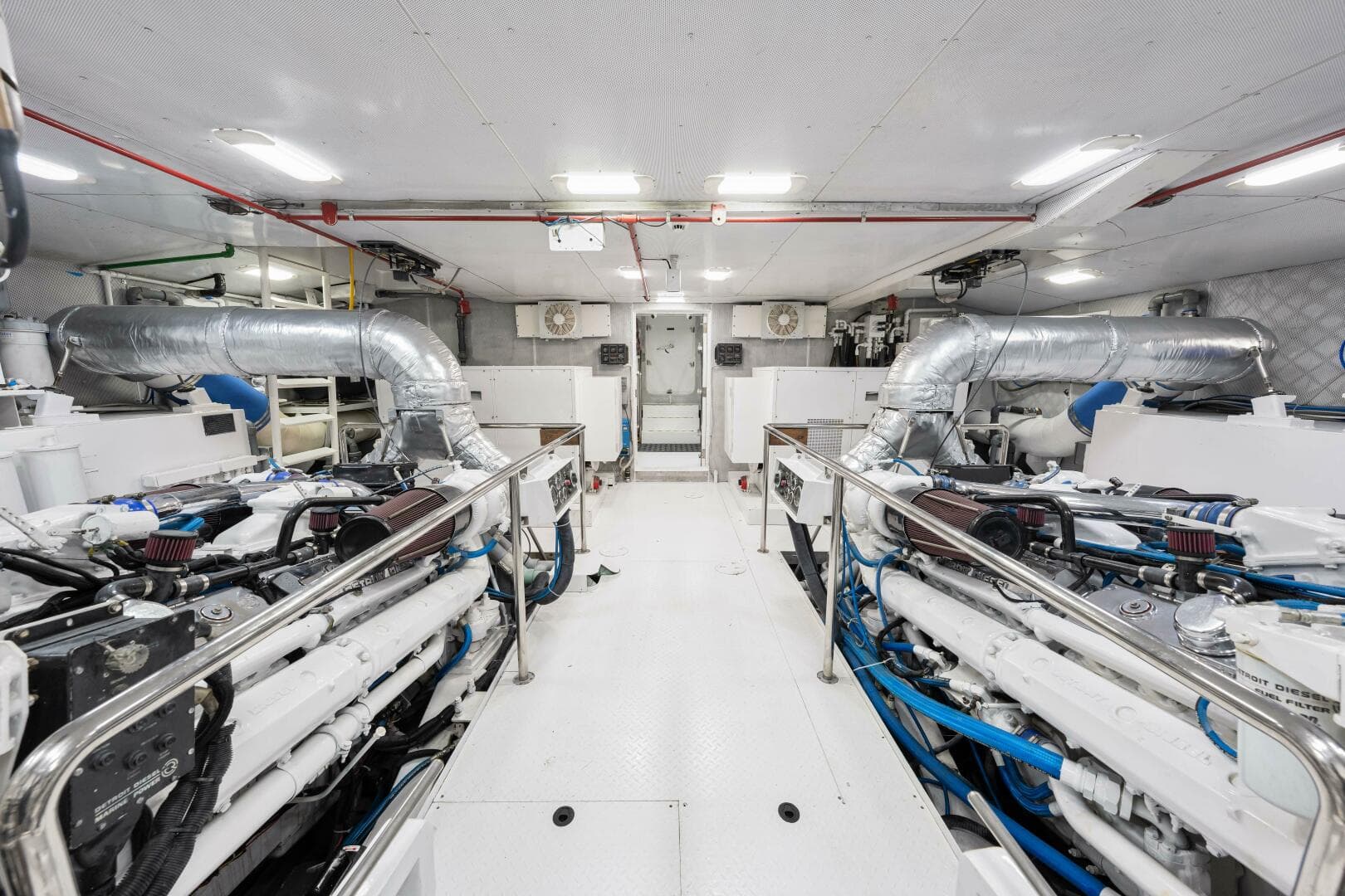 1996 Palmer Johnson Tri-Deck FB — photo 133