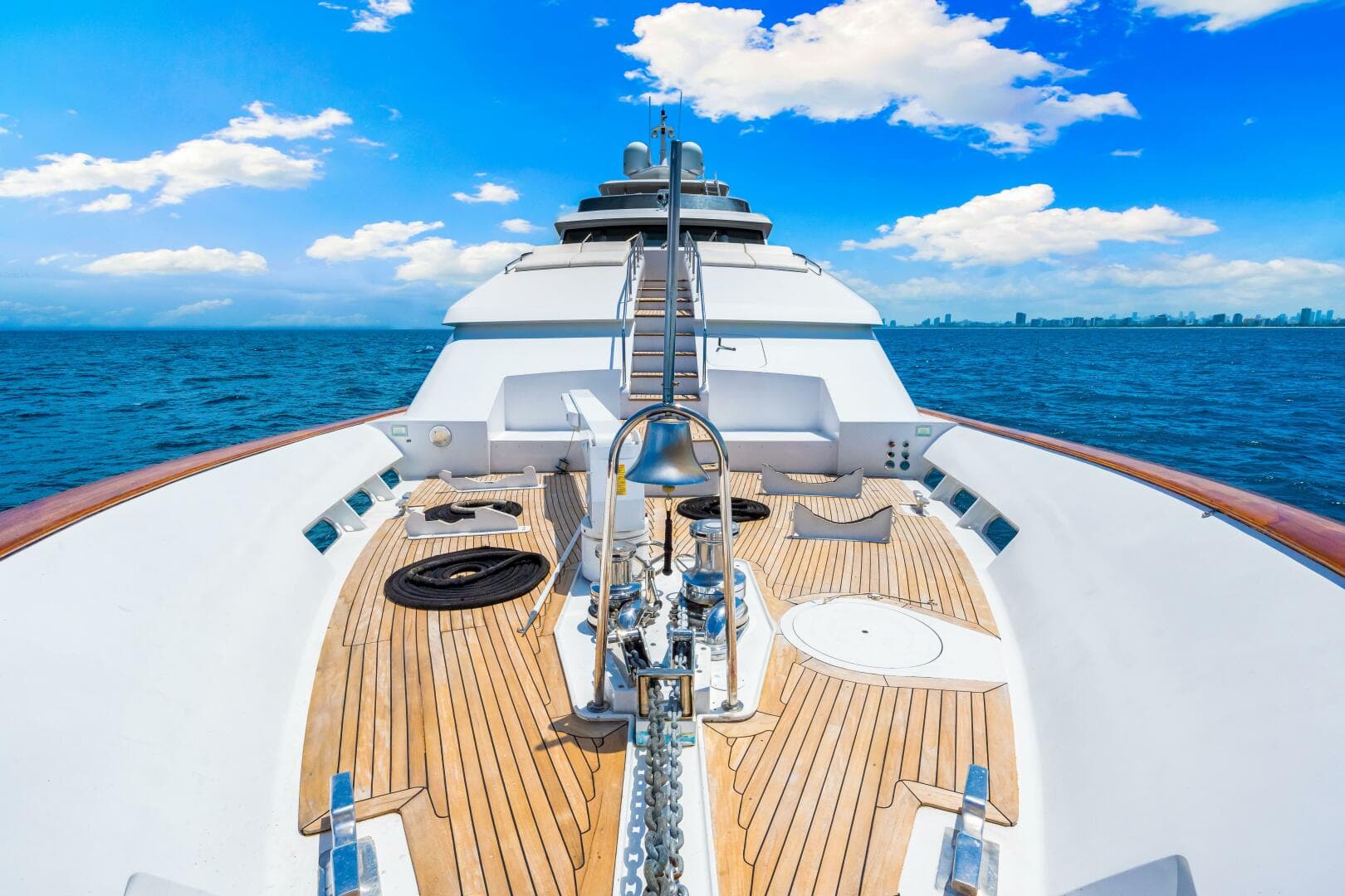 1996 Palmer Johnson Tri-Deck FB — photo 36