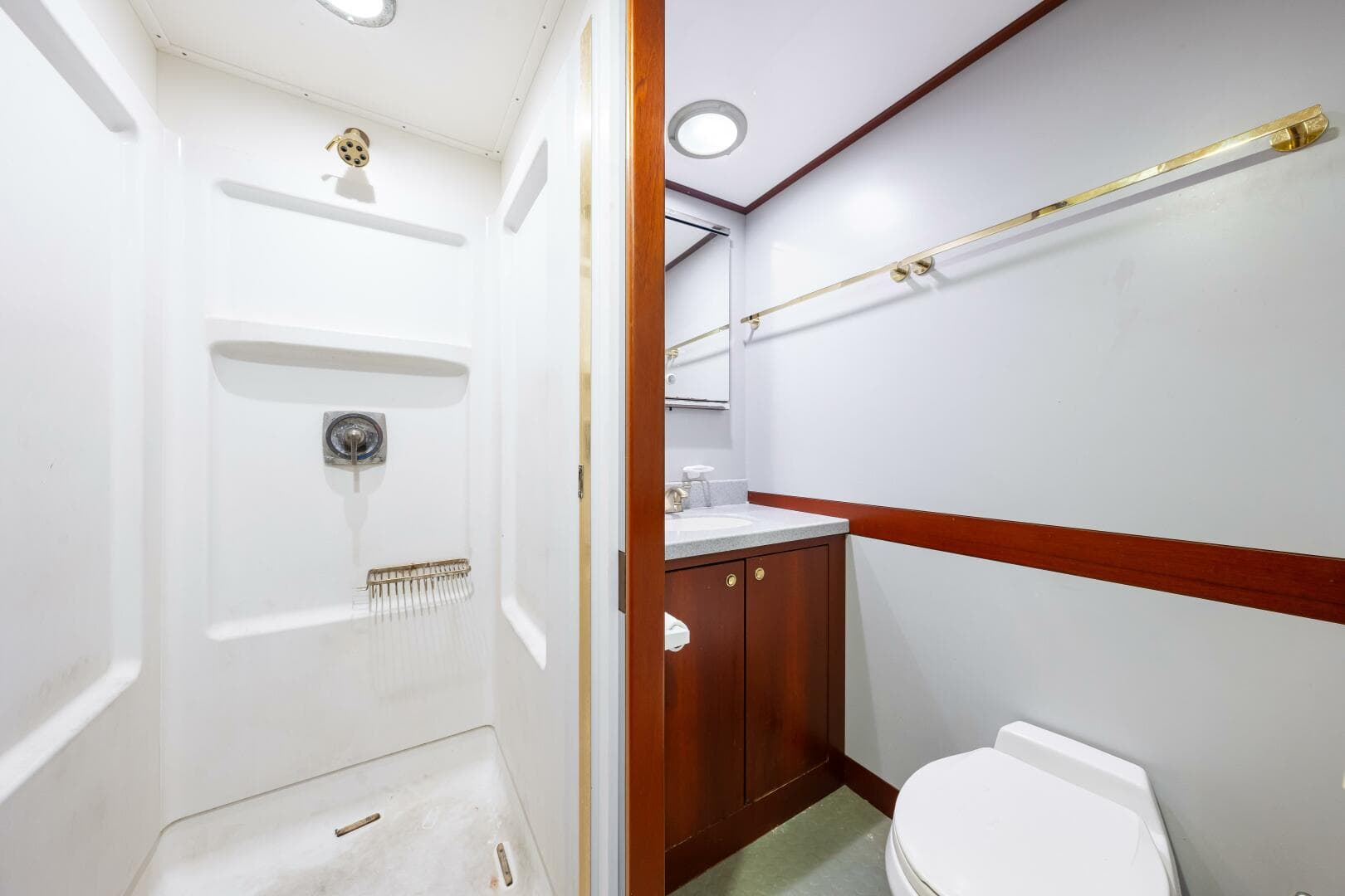 1996 Palmer Johnson Tri-Deck FB — photo 128