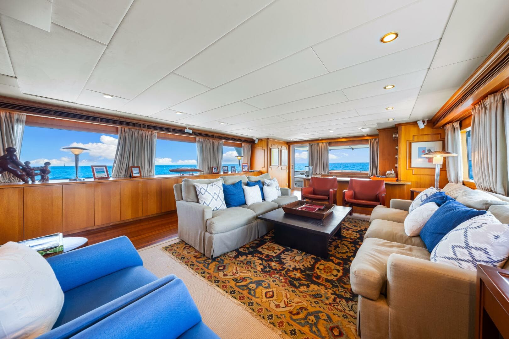 1996 Palmer Johnson Tri-Deck FB — photo 44