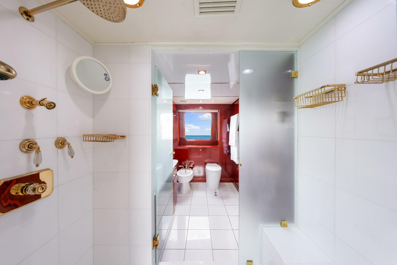 1996 Palmer Johnson Tri-Deck FB — photo 61