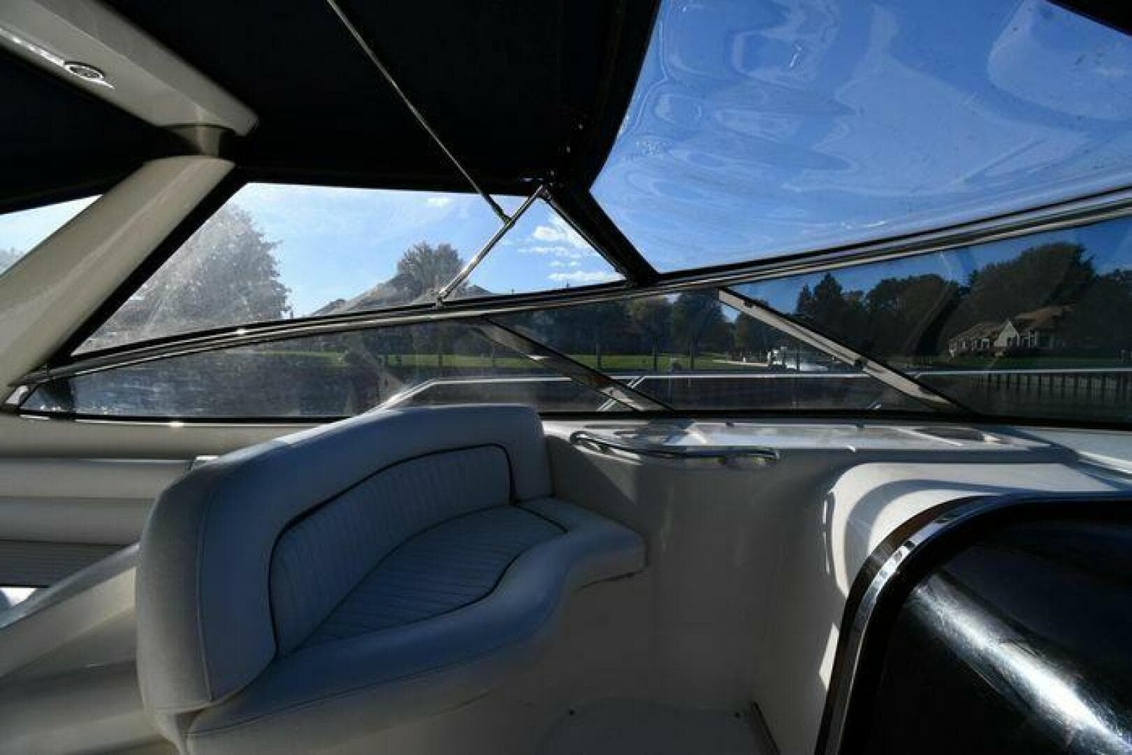 1997 Sunseeker Camargue 47 — photo 19