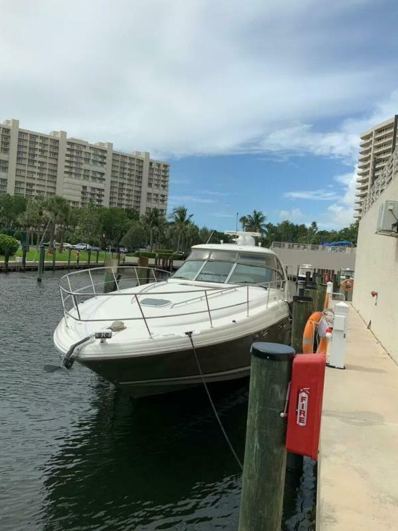 2005 Sea Ray 420 Sundancer — photo 4