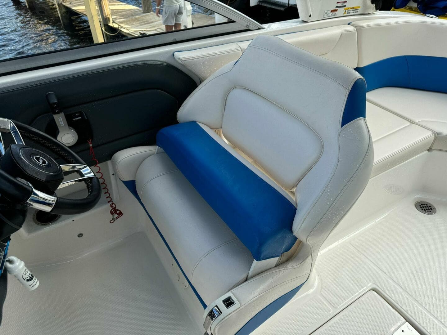 2017 Chaparral 250 Suncoast — photo 14