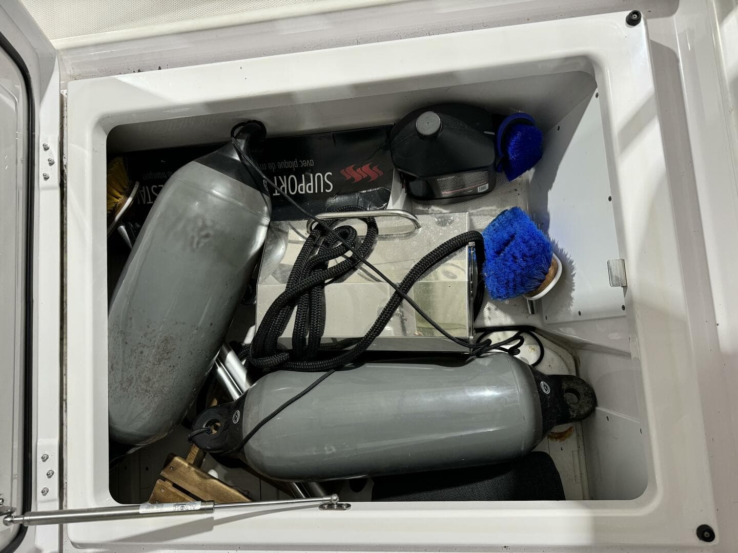 2020 Axopar — photo 41