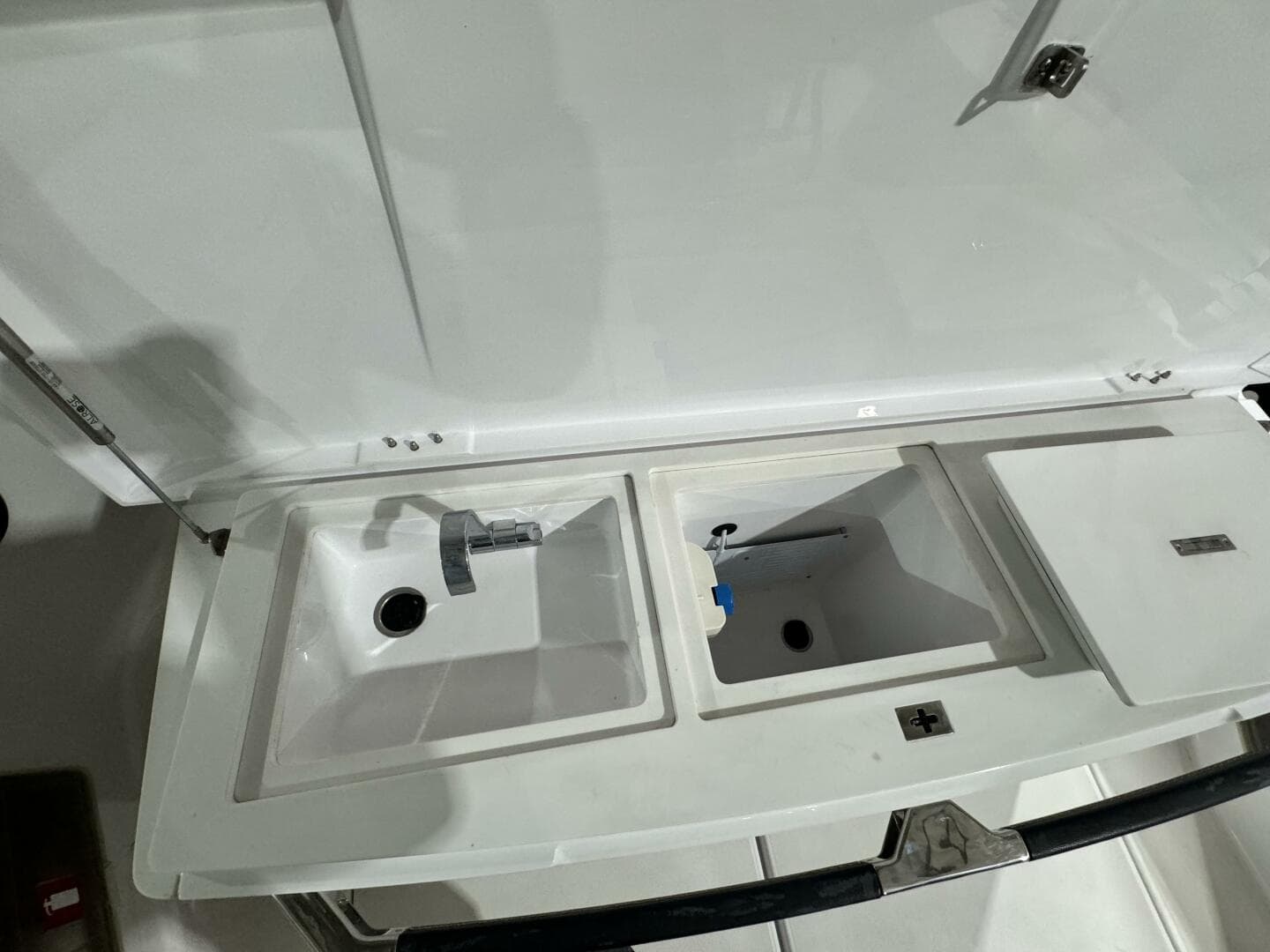 2020 Axopar — photo 36