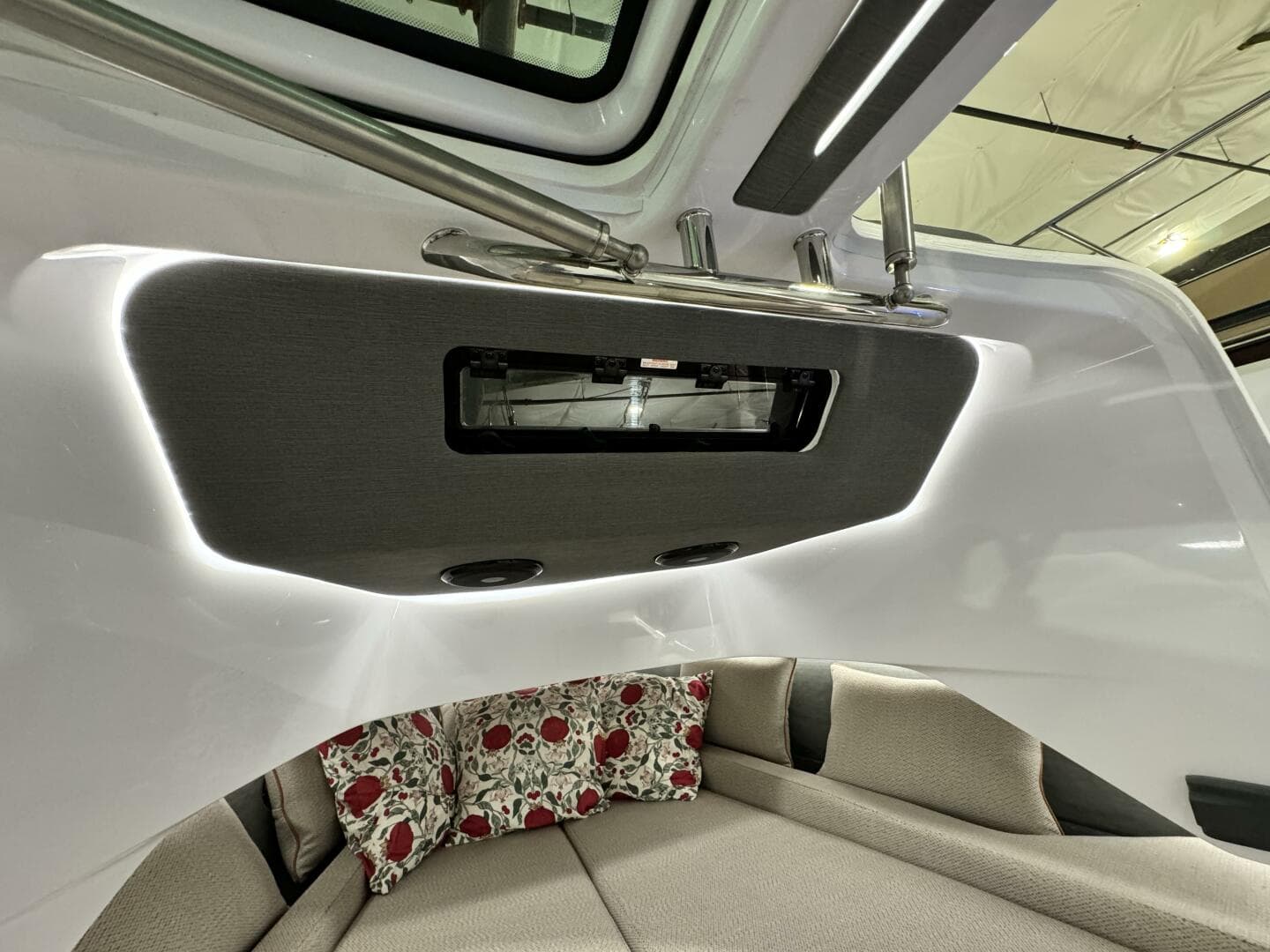 2020 Axopar — photo 75