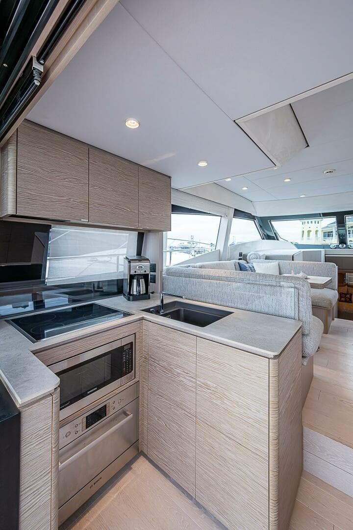 2021 Ferretti Yachts 500 — photo 35