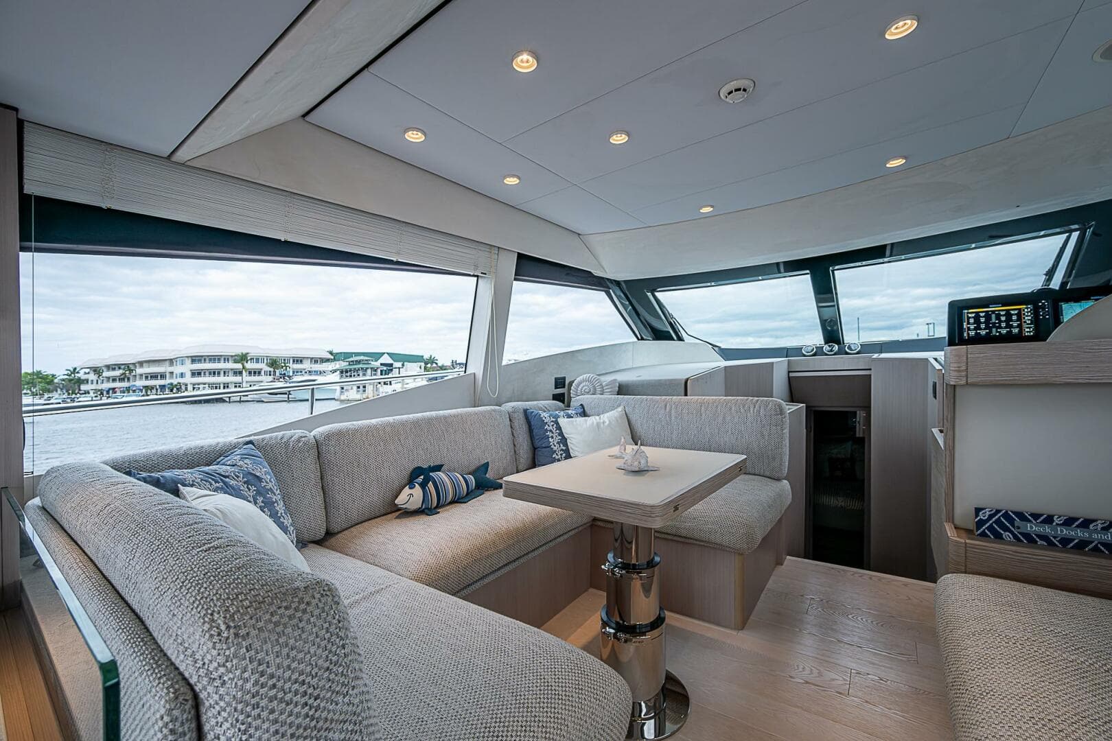 2021 Ferretti Yachts 500 — photo 38