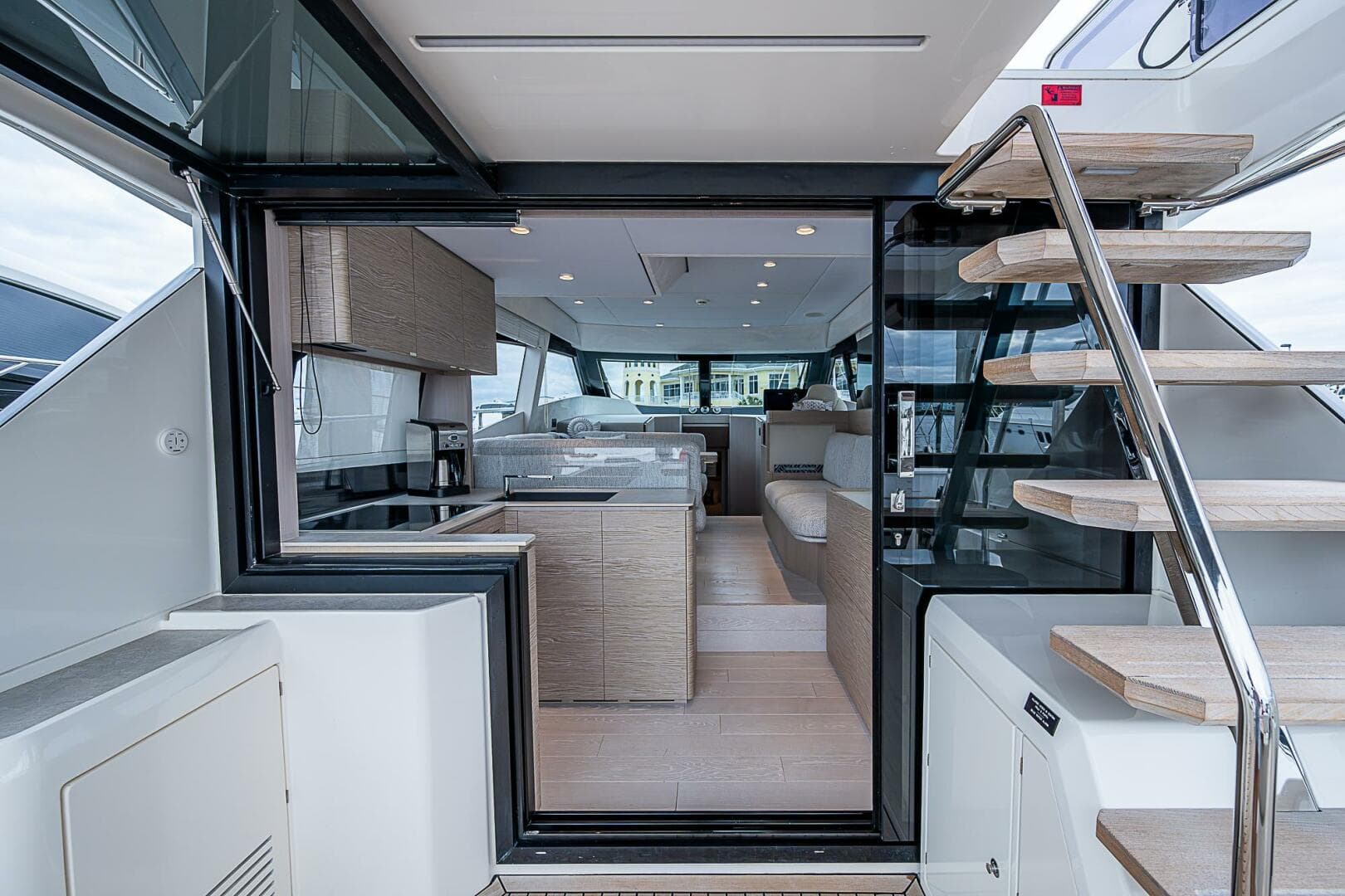 2021 Ferretti Yachts 500 — photo 33