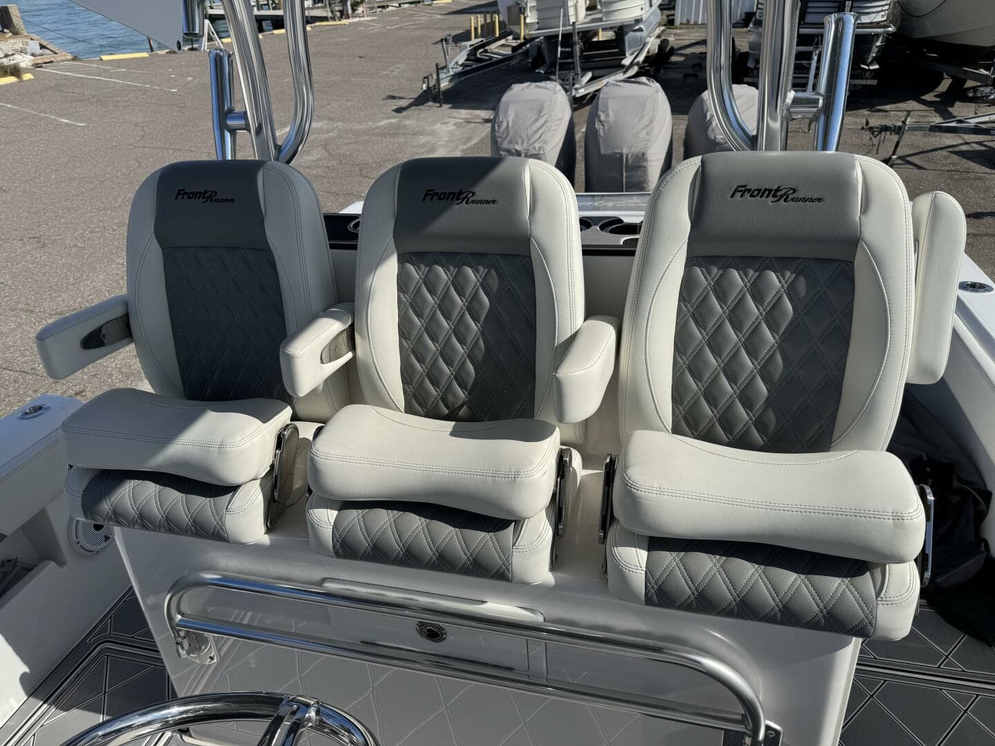 2023 Front Runner 36 CC — photo 35