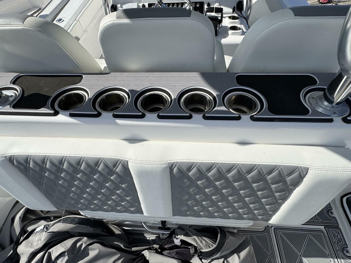 2023 Front Runner 36 CC — photo 50