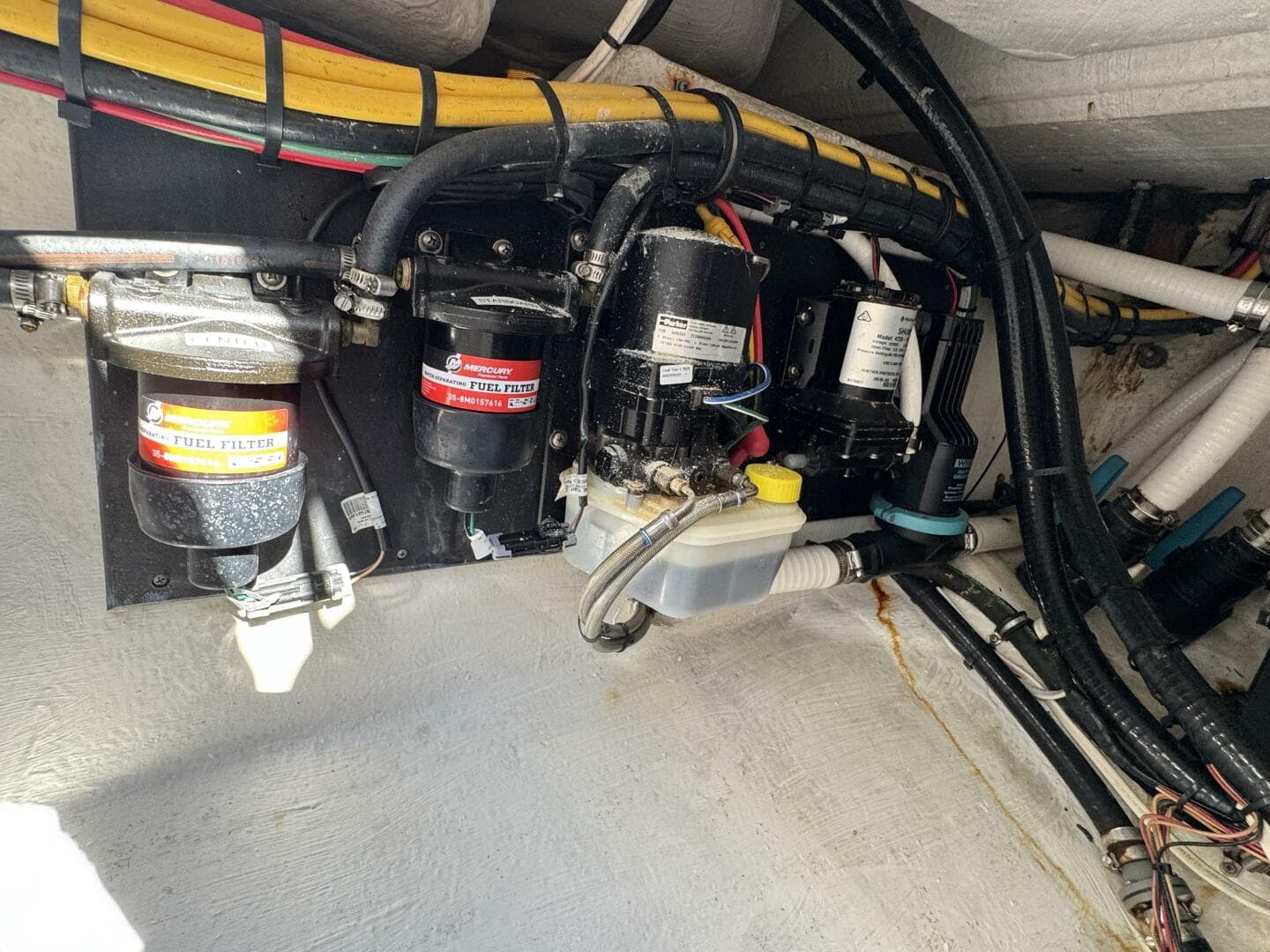 2023 Front Runner 36 CC — photo 46