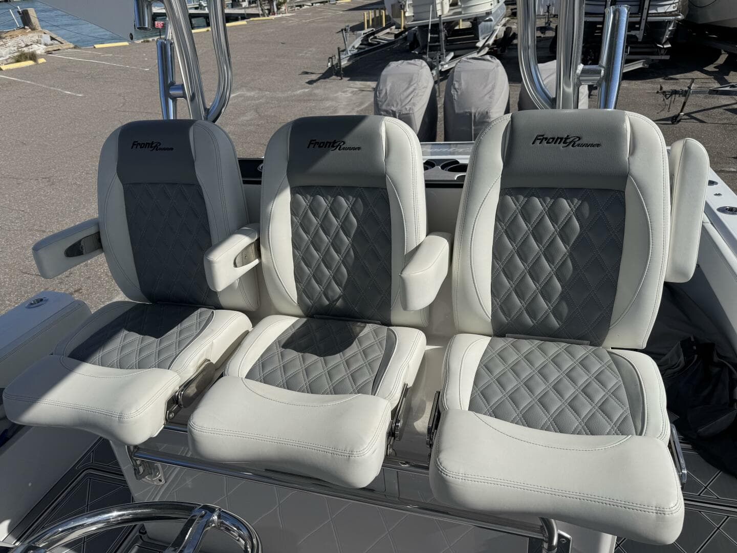 2023 Front Runner 36 CC — photo 40