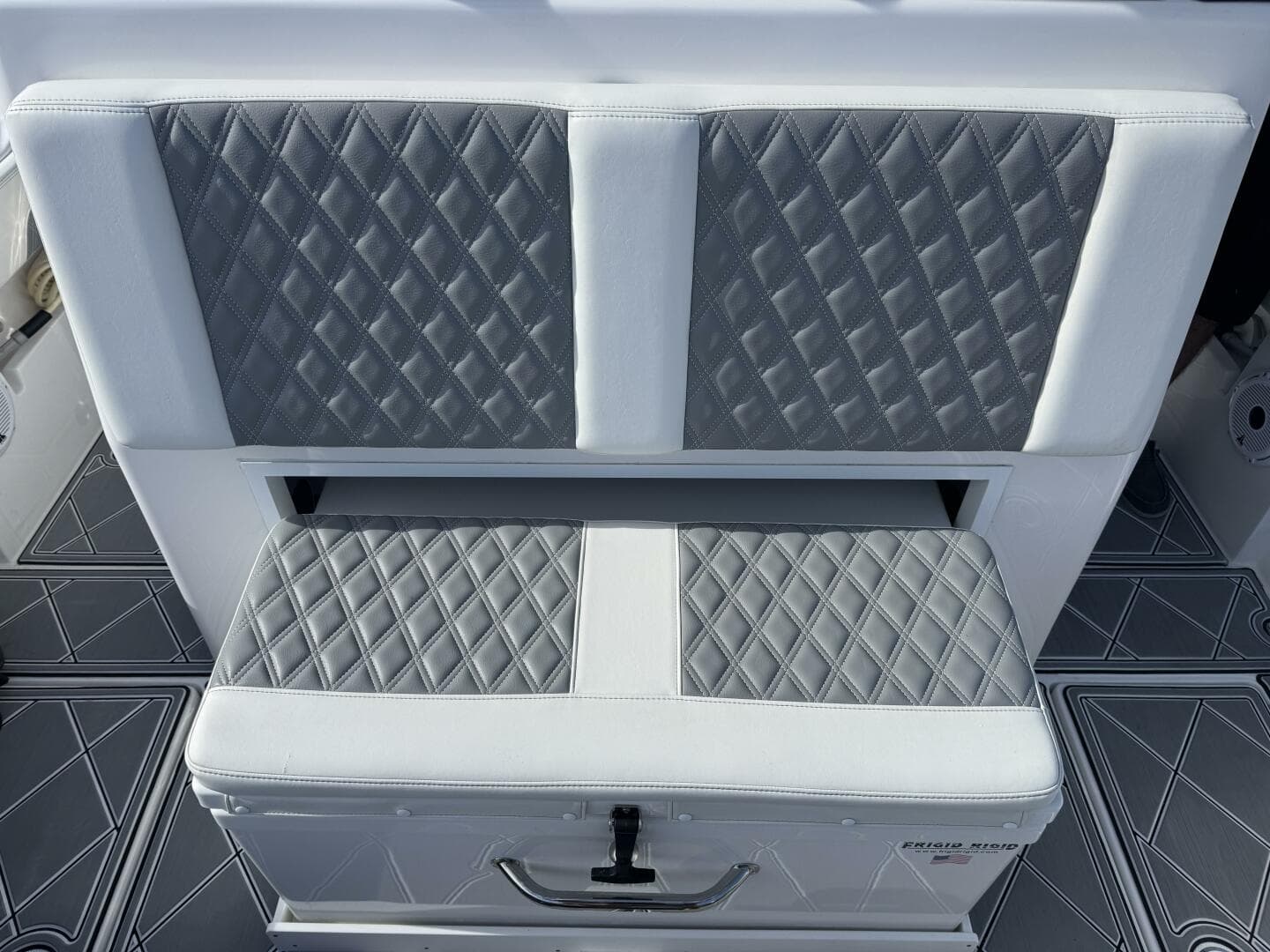 2023 Front Runner 36 CC — photo 22