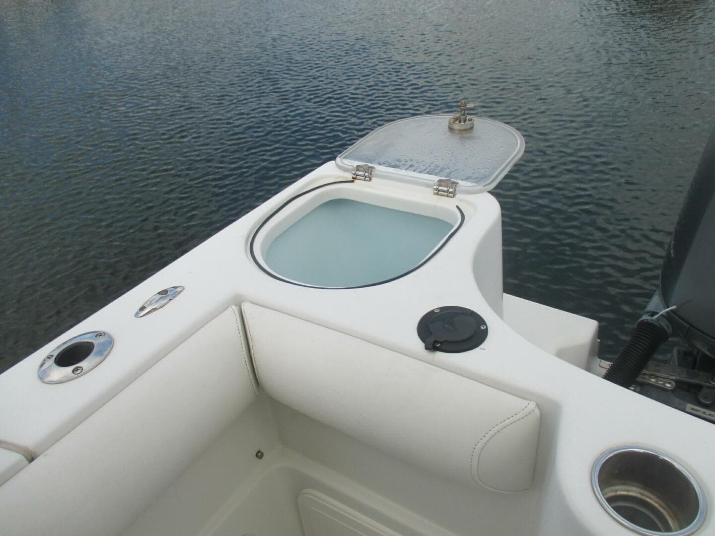 2013 Sailfish 270 CC — photo 14