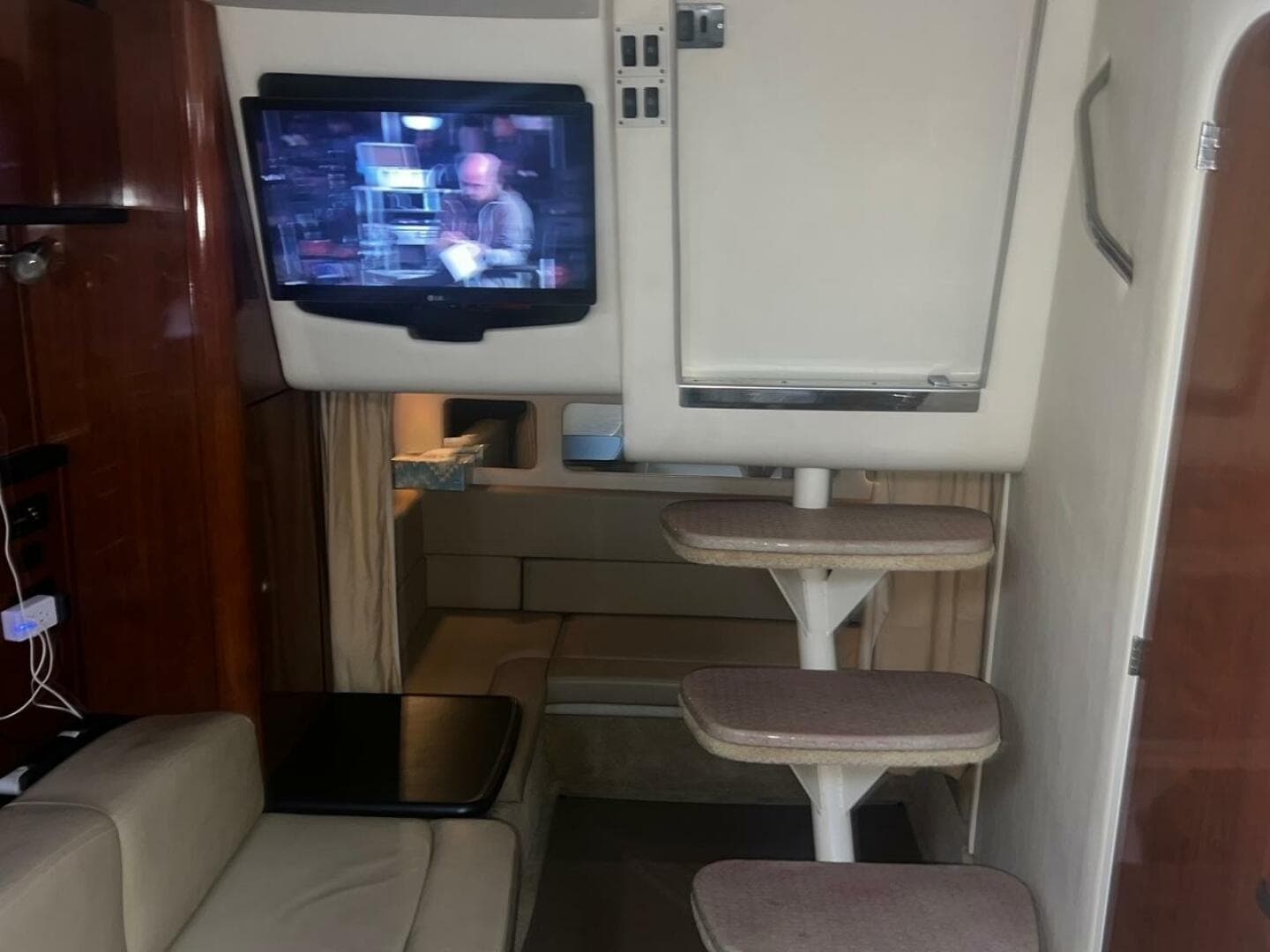 2007 Sea Ray Sundancer — photo 14