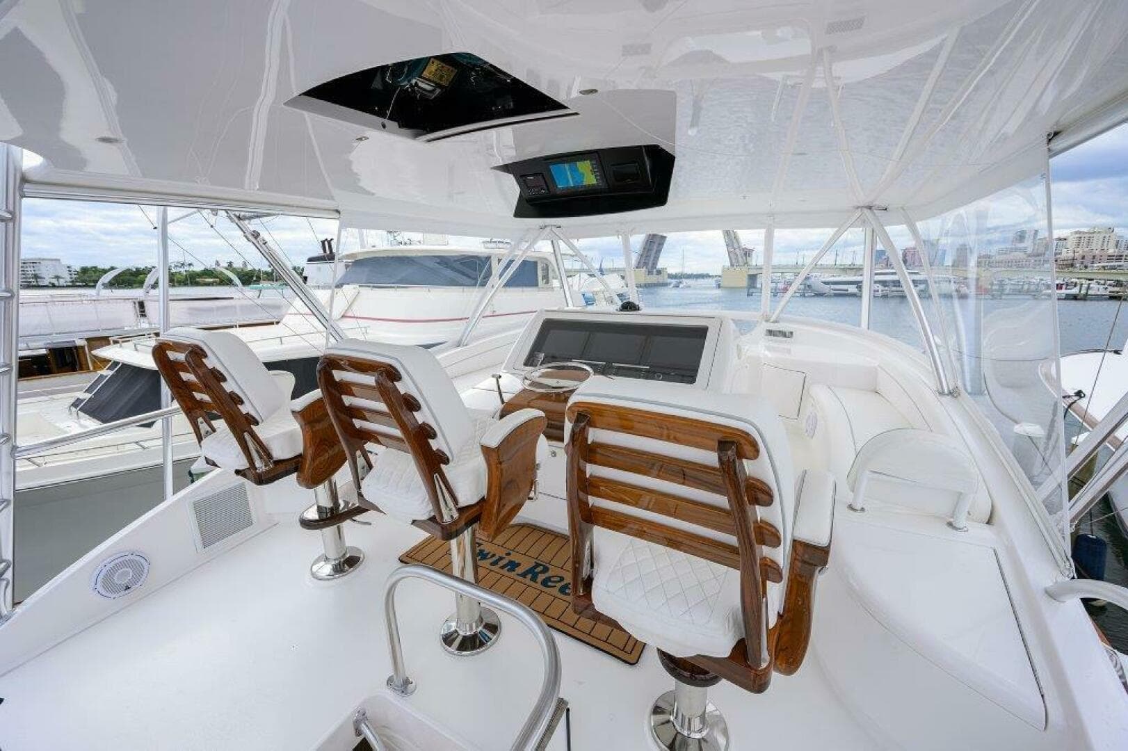 2024 Viking Convertible — photo 30