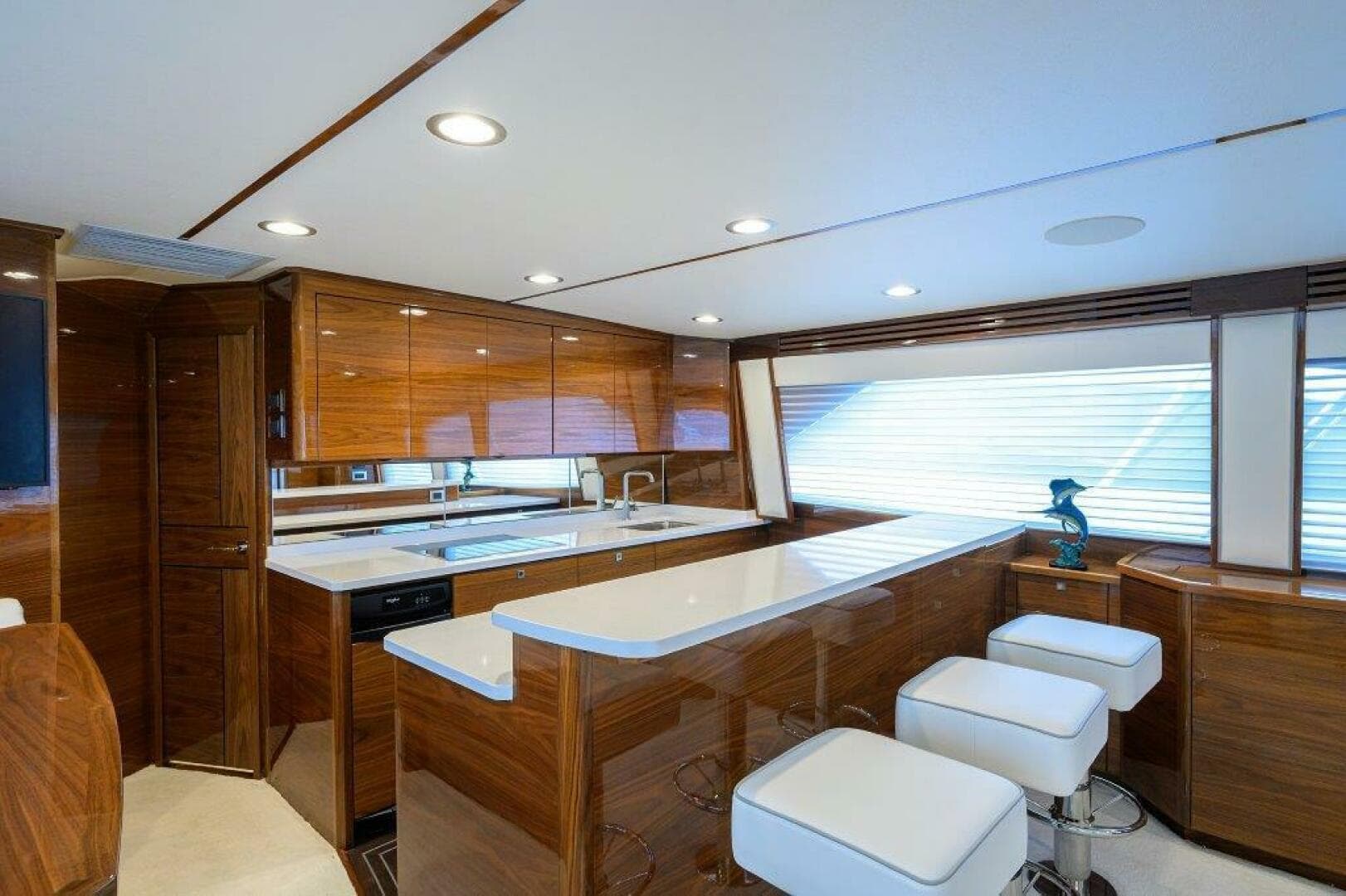 2024 Viking Convertible — photo 13