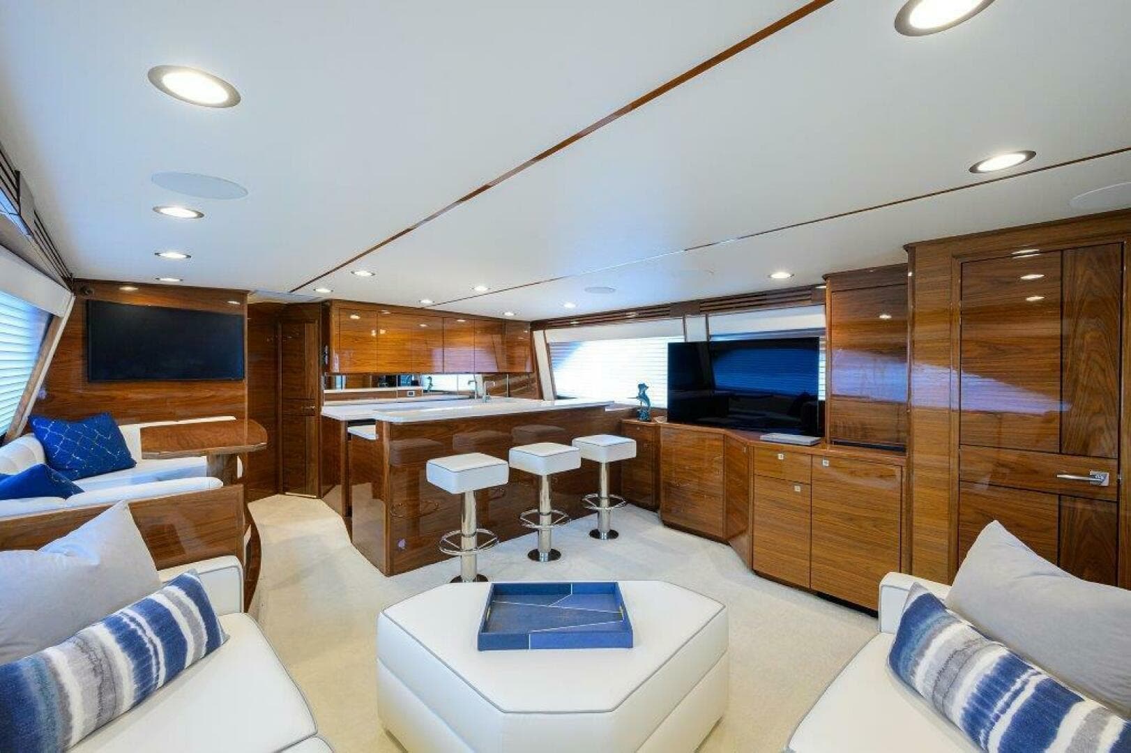 2024 Viking Convertible — photo 9