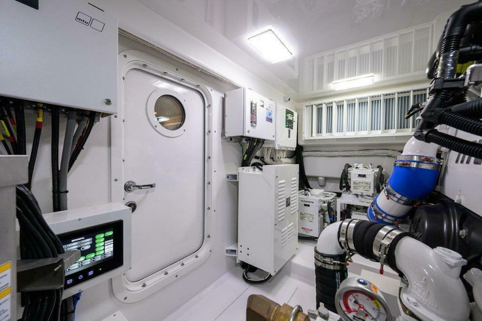 2024 Viking Convertible — photo 43