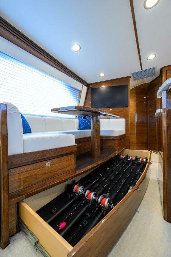 2024 Viking Convertible — photo 11