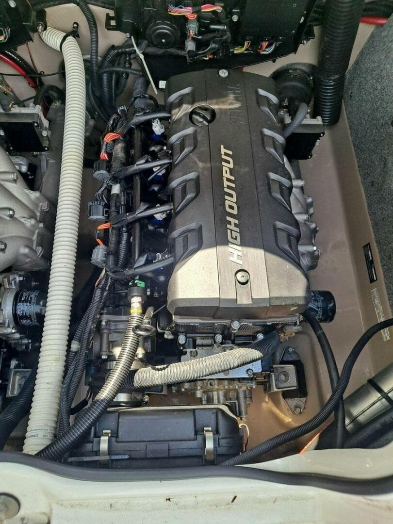 2013 Yamaha Boats 242 Limited S — photo 32