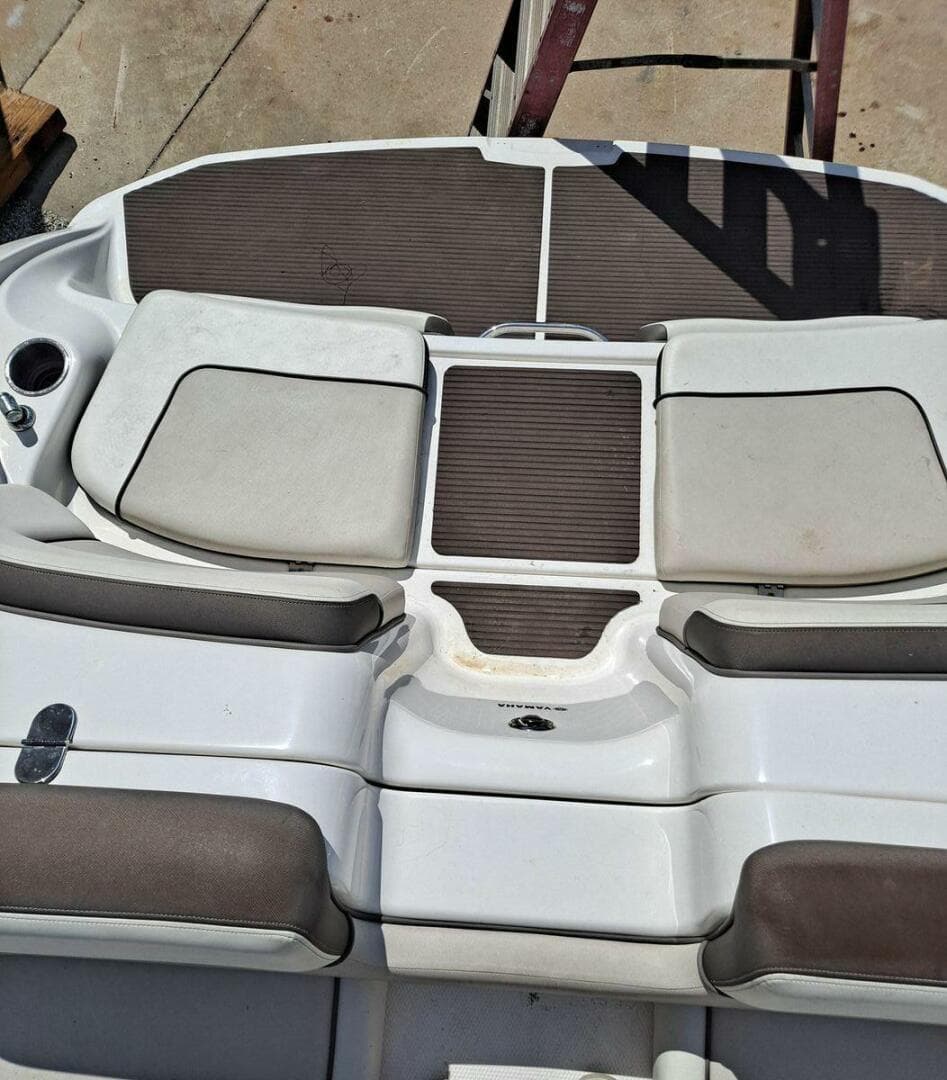 2013 Yamaha Boats 242 Limited S — photo 30