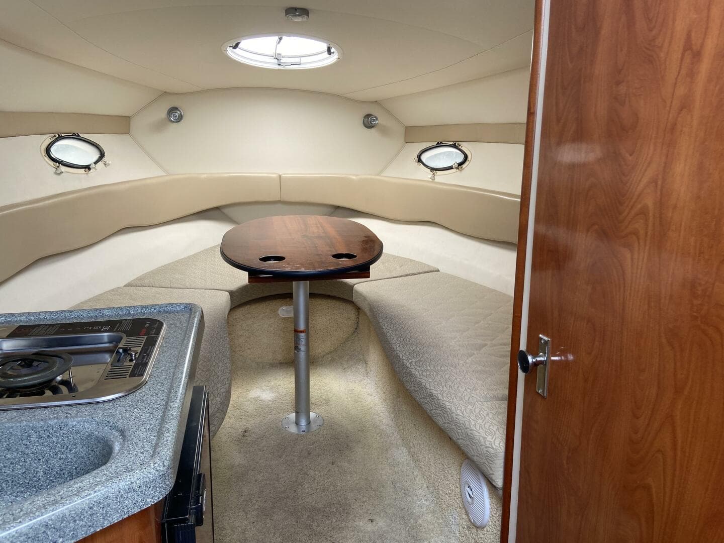 2006 Larson Cabrio 274 — photo 9