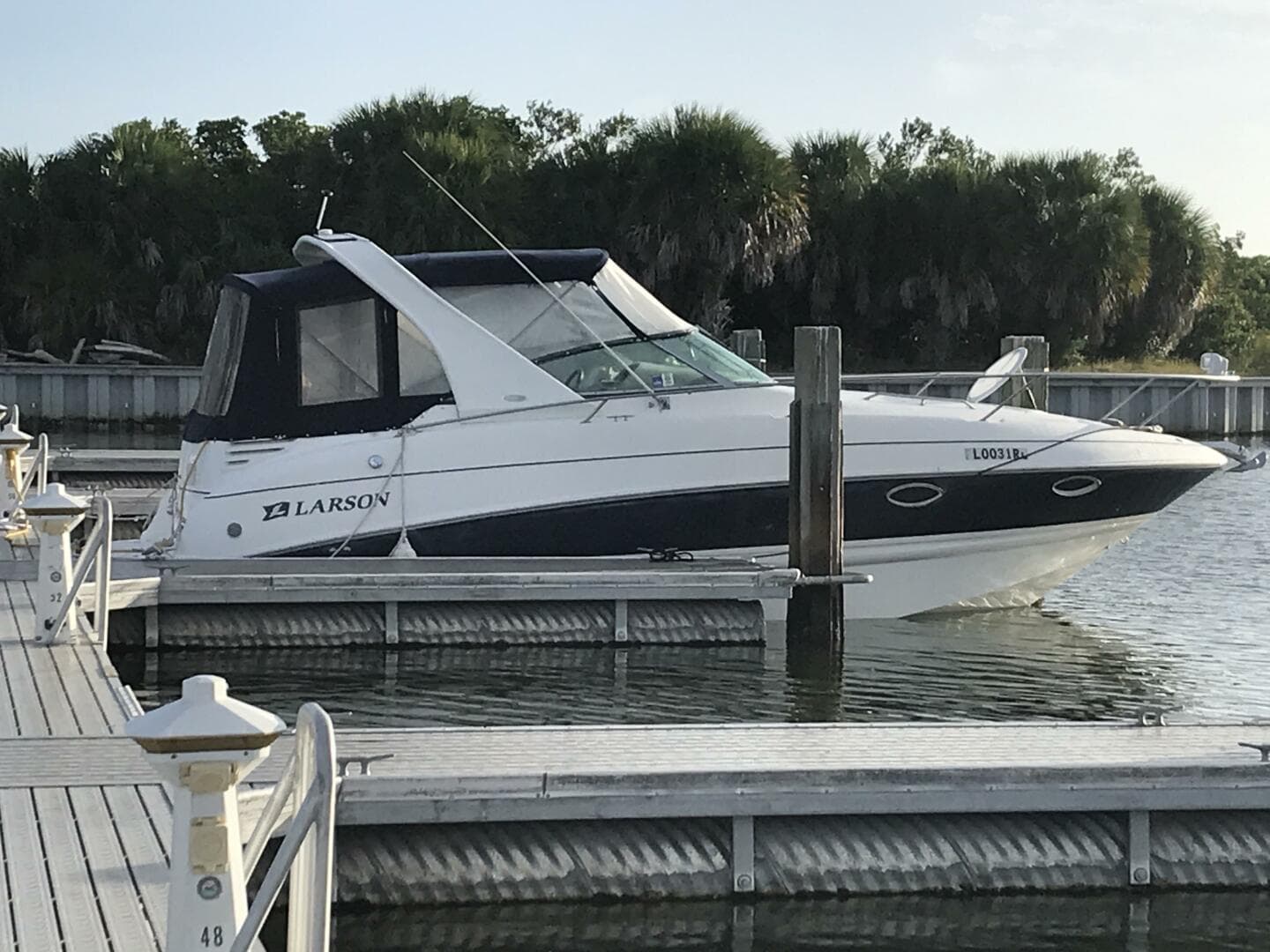 2006 Larson Cabrio 274 — photo 2