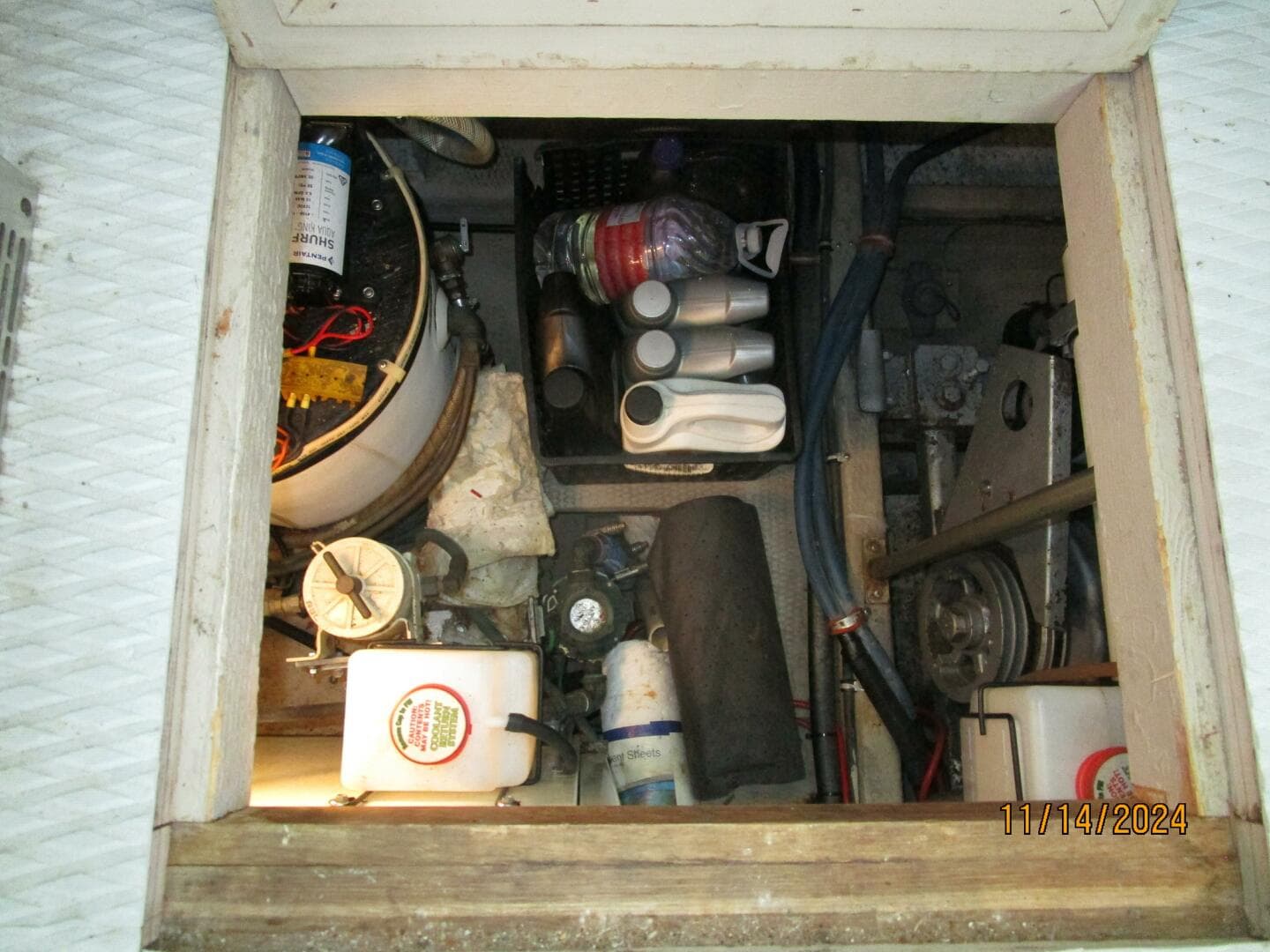 1988 Viking 44 Sundeck — photo 57