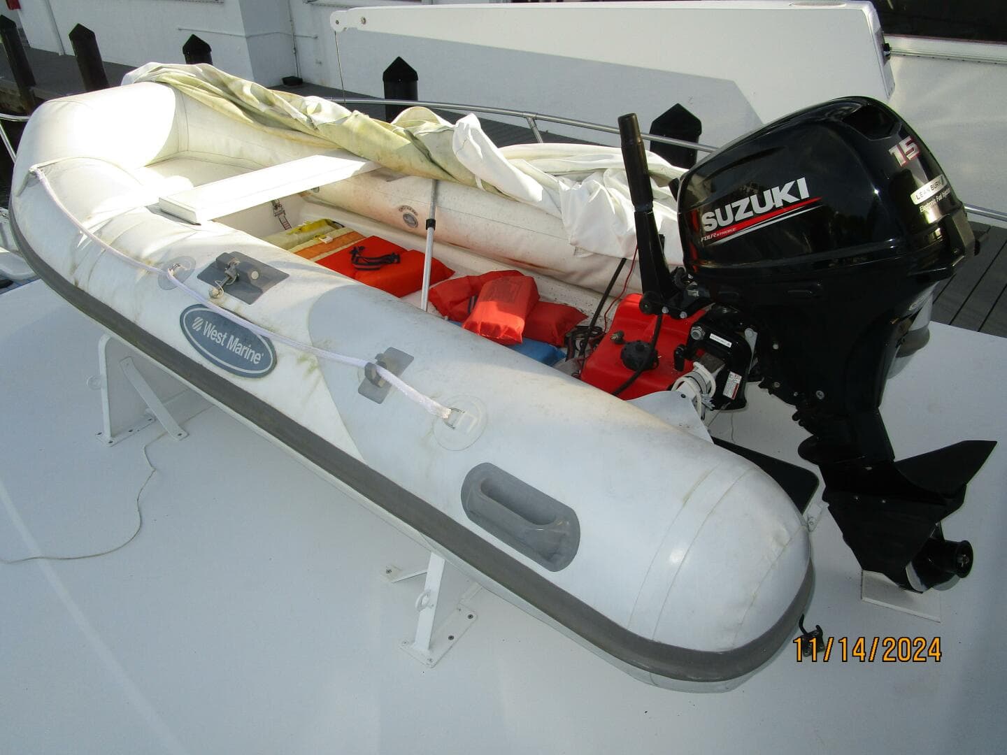 1988 Viking 44 Sundeck — photo 9