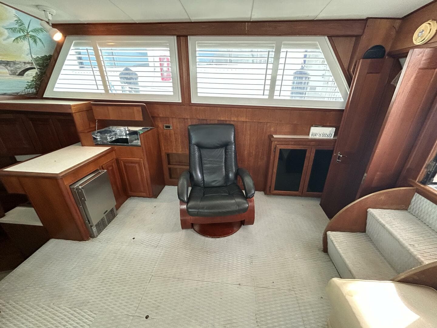 1988 Viking 44 Sundeck — photo 33