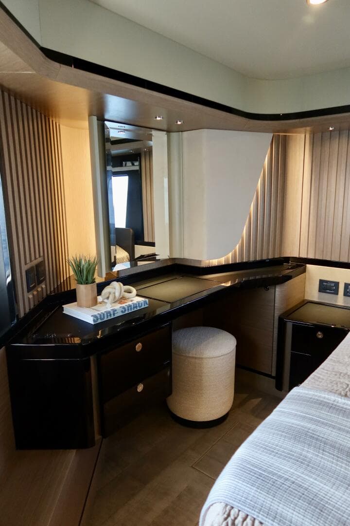 2026 Absolute 58 Navetta — photo 39