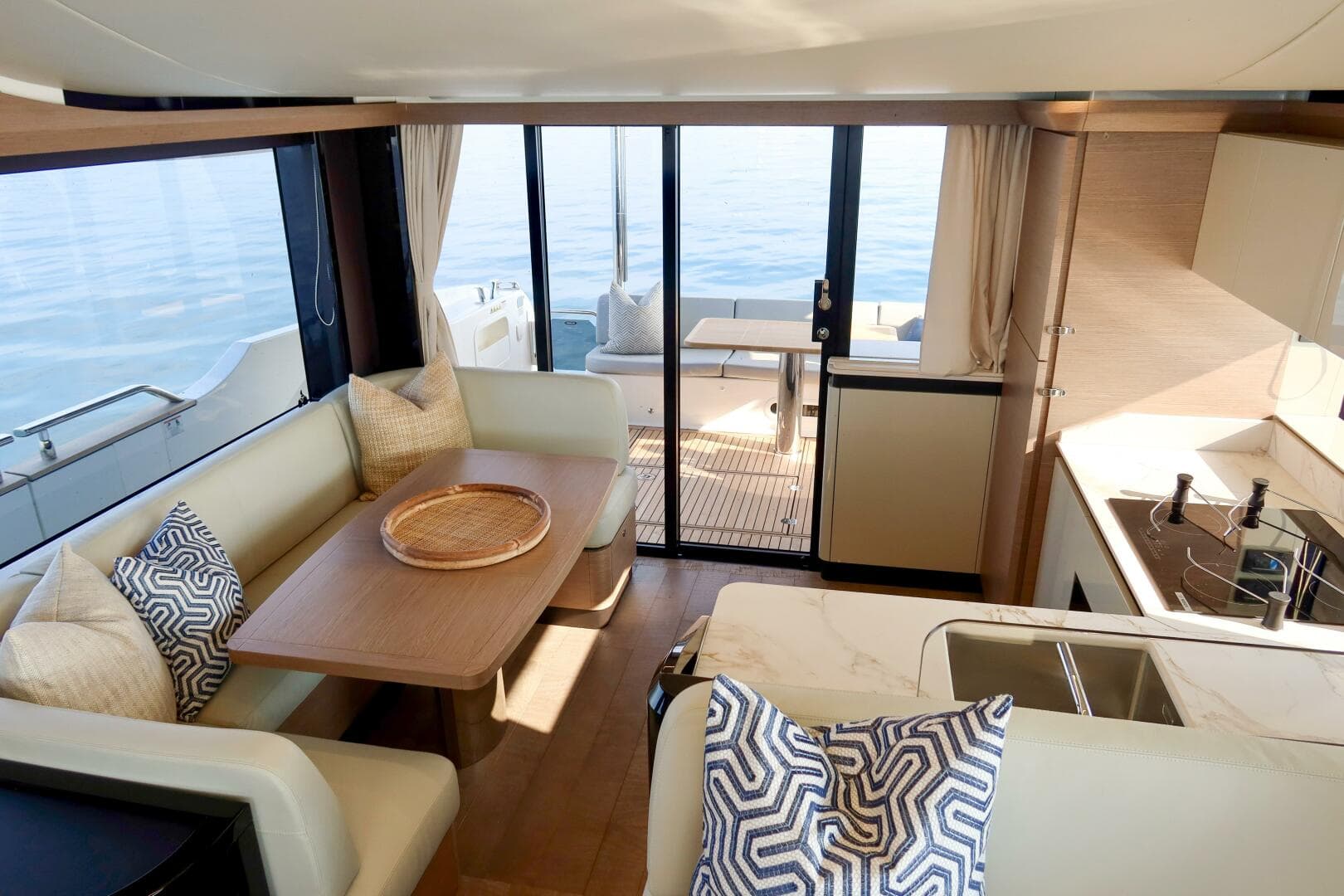 2026 Absolute 58 Navetta — photo 14