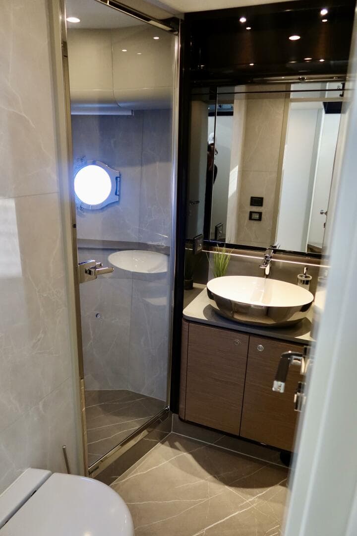 2026 Absolute 58 Navetta — photo 36