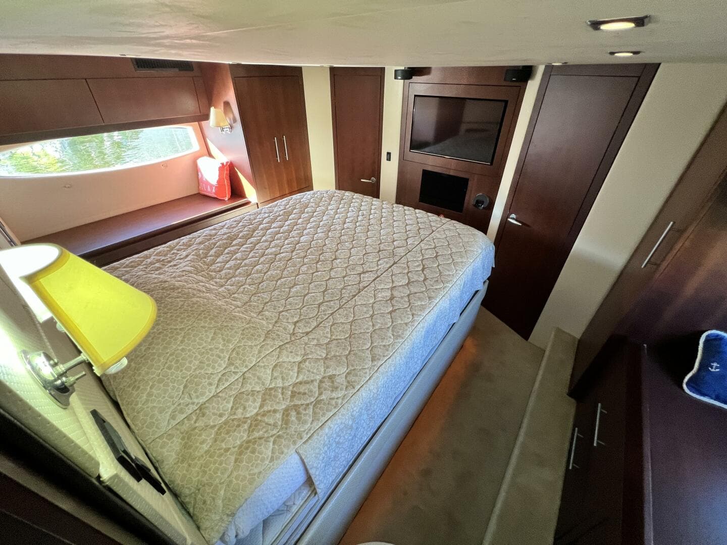 2015 Regal 53 Sport Coupe — photo 4