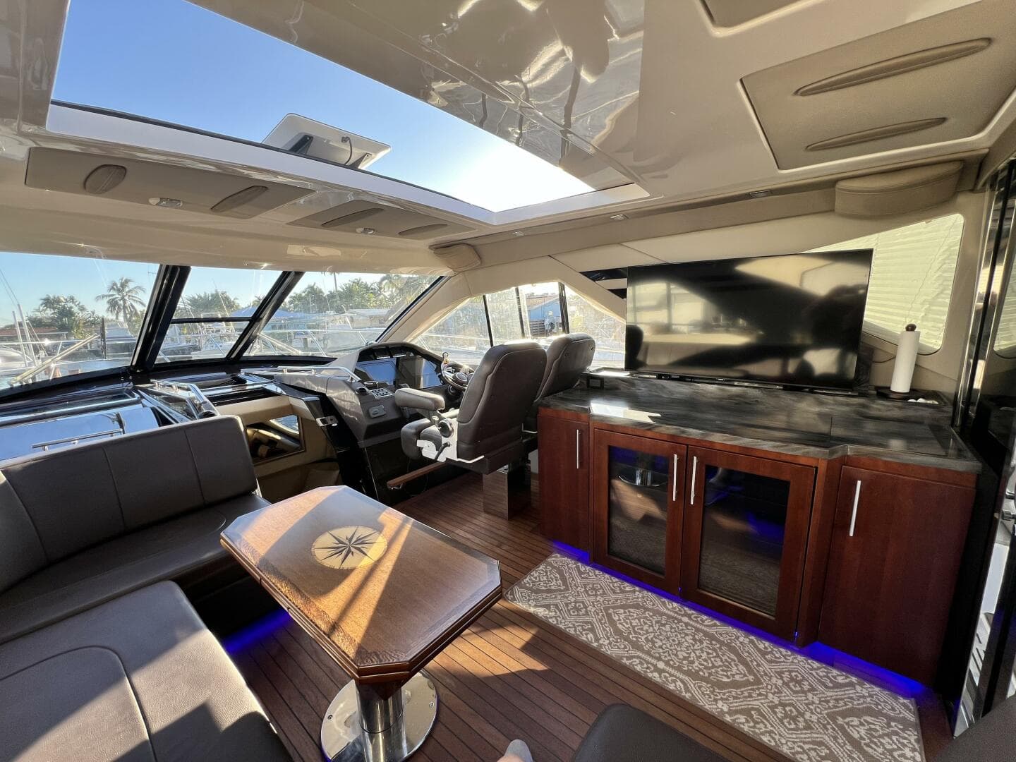 2015 Regal 53 Sport Coupe — photo 21