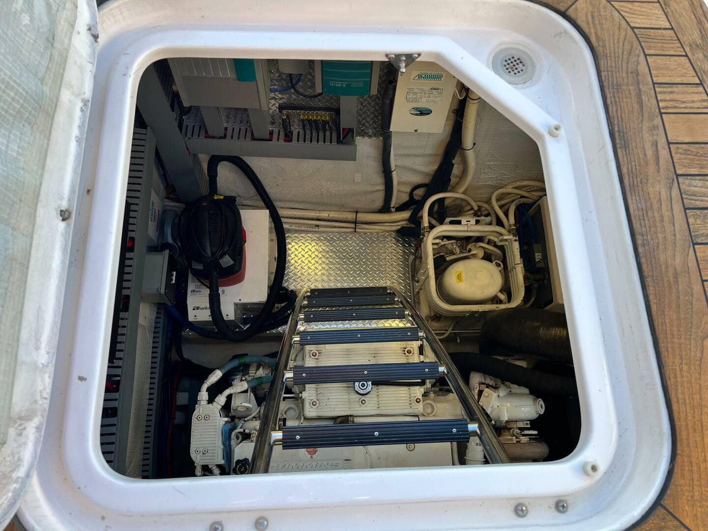 2015 Regal 53 Sport Coupe — photo 61