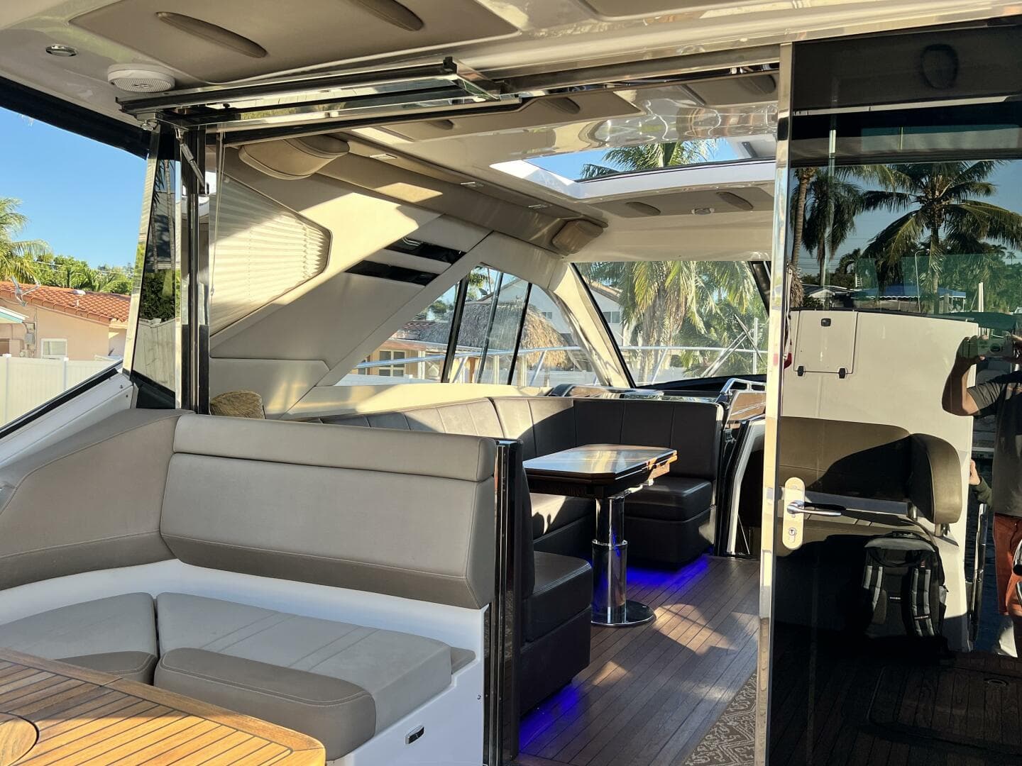 2015 Regal 53 Sport Coupe — photo 13