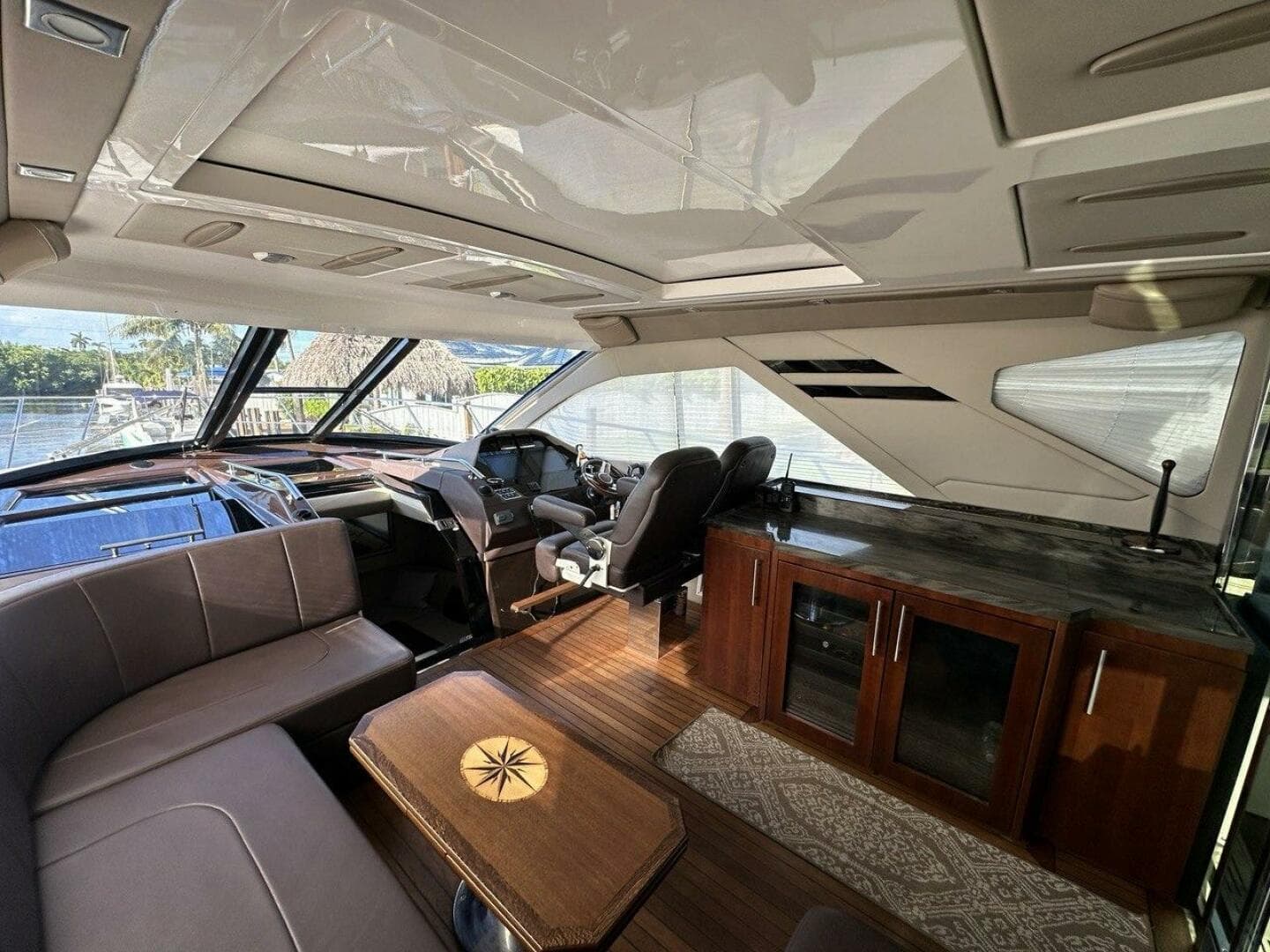 2015 Regal 53 Sport Coupe — photo 18