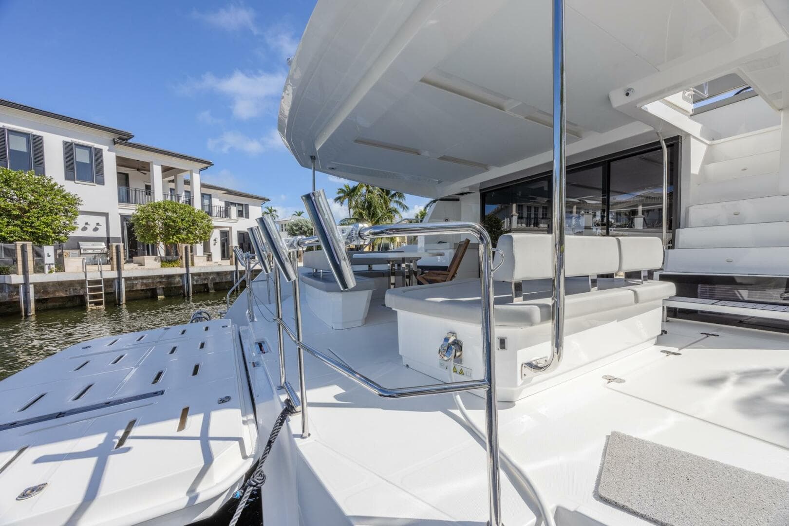 2024 Leopard 53 Powercat — photo 6