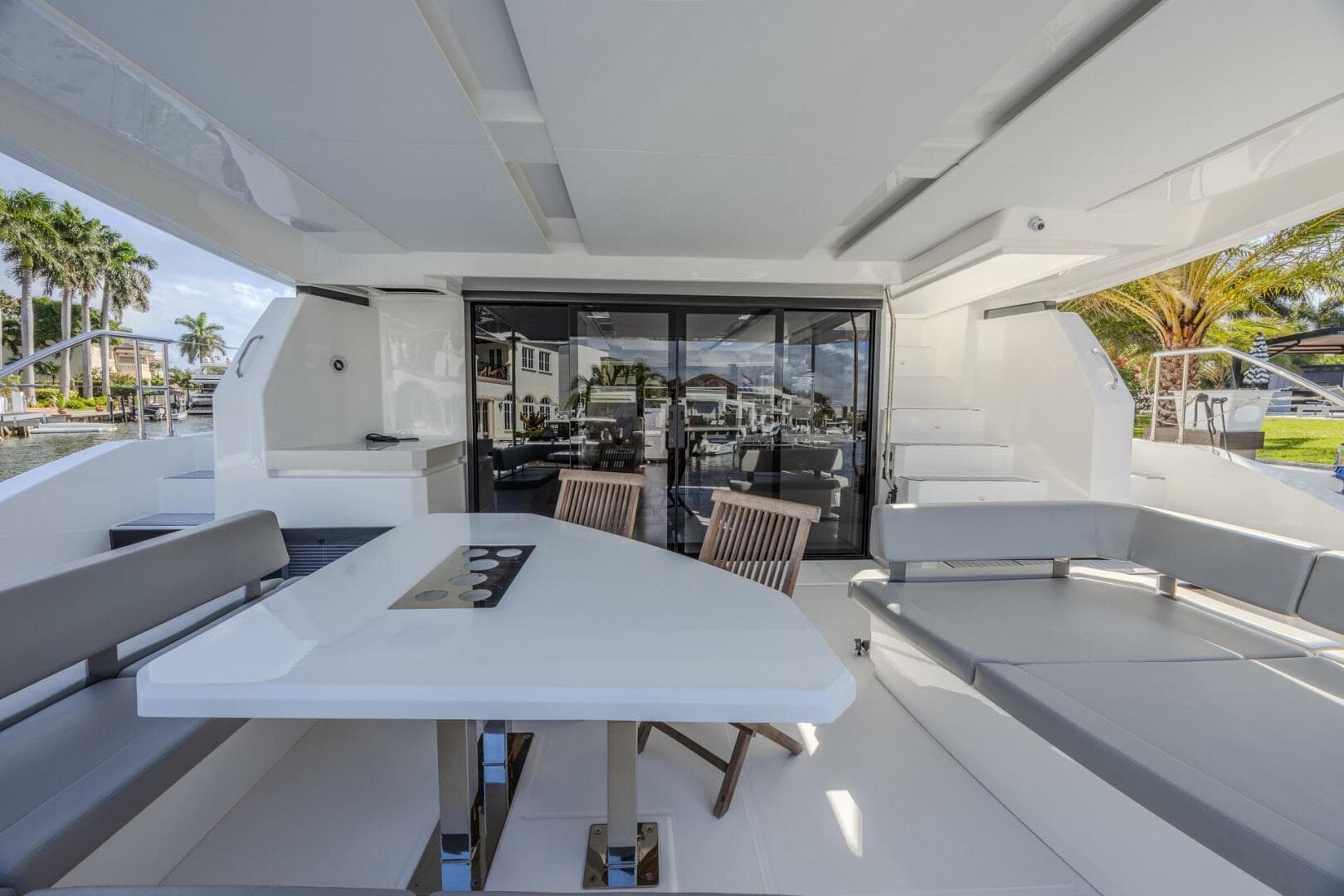 2024 Leopard 53 Powercat — photo 12