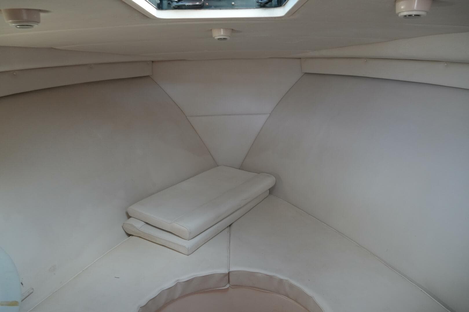 2000 Stolper 3800 Tournament Express — photo 17