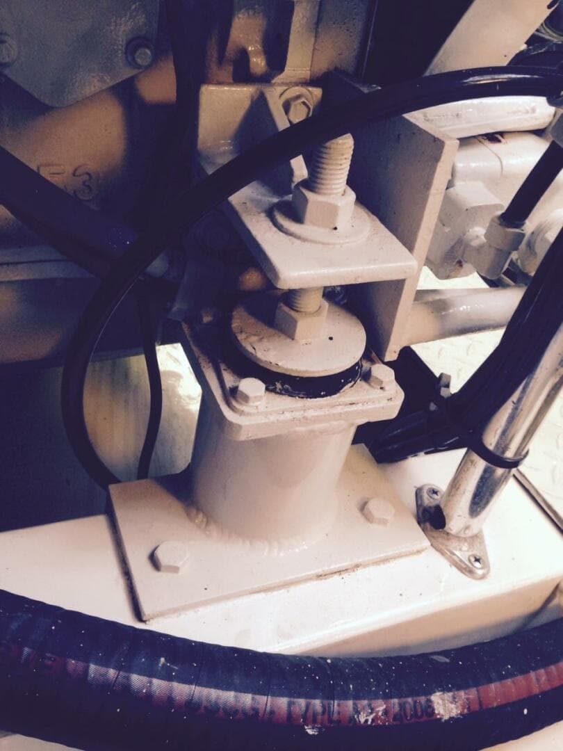 2000 Stolper 3800 Tournament Express — photo 38