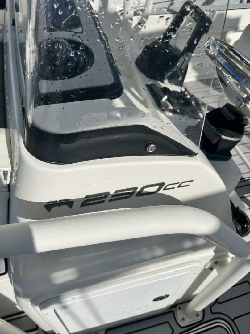 2019 World Cat 230 CC — photo 48