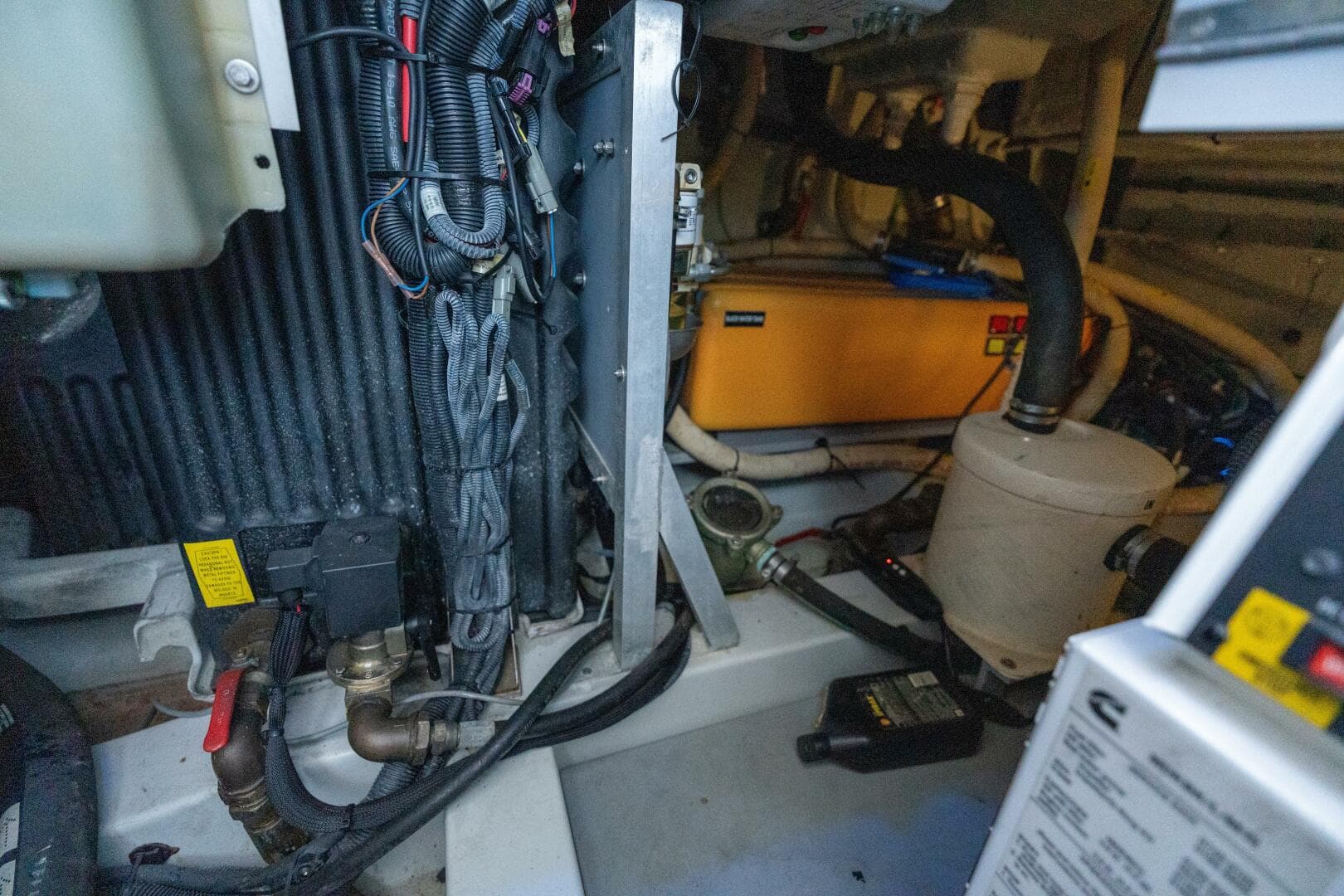 2013 Azimut 40 Flybridge — photo 75