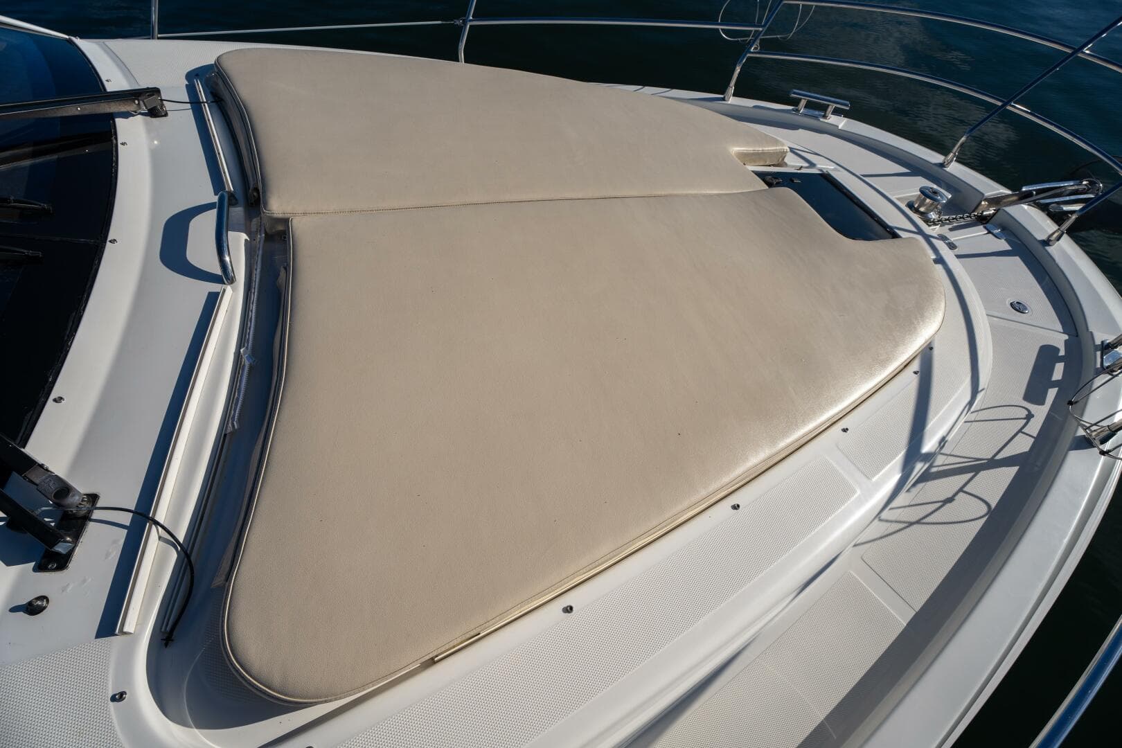 2013 Azimut 40 Flybridge — photo 83