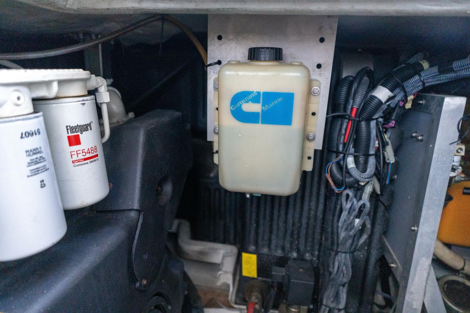 2013 Azimut 40 Flybridge — photo 71